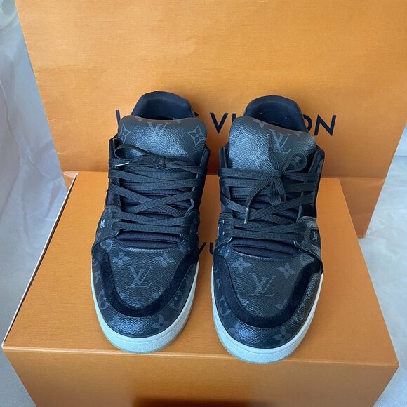 Louis Vuitton Trainer Sneakers - Graphite - Size 12 - w/Box & LV shopping bag - Picture 3 of 11
